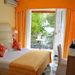La Riserva Di Castel D'appio- Charme & Relax Hotel