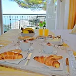 La Riserva Di Castel D'appio- Charme & Relax Hotel 3*