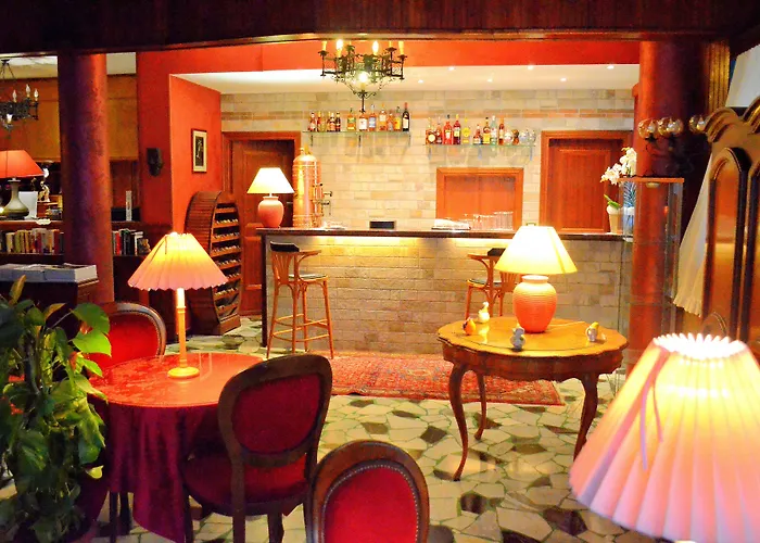 호텔 La Riserva Di Castel D'appio- Charme & Relax 3*