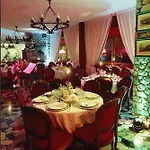 La Riserva Di Castel D'appio- Charme & Relax Отель 3*