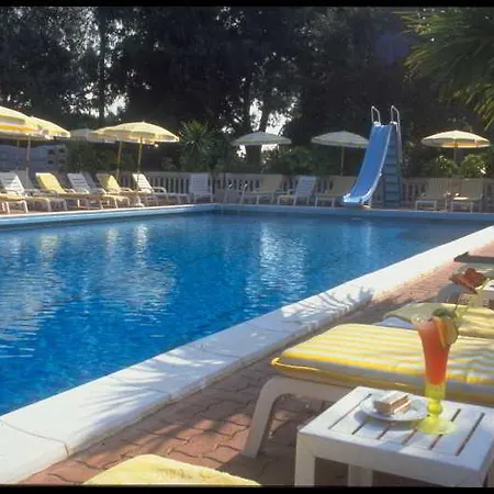 La Riserva Di Castel D'appio- Charme & Relax Hotel