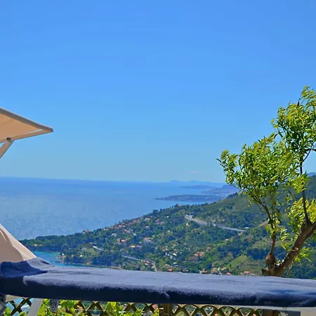 La Riserva Di Castel D'appio- Charme & Relax فندق 3*