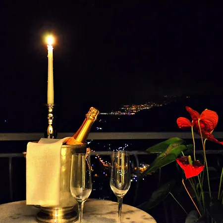 La Riserva Di Castel D'appio- Charme & Relax فنتيميليا