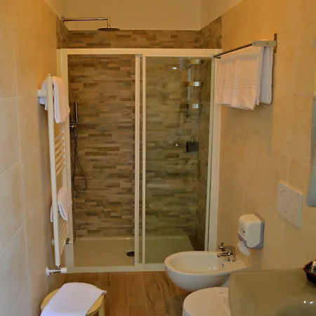 La Riserva Di Castel D'appio- Charme & Relax فندق فنتيميليا