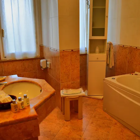 La Riserva Di Castel D'appio- Charme & Relax 3* Βεντιμίλια