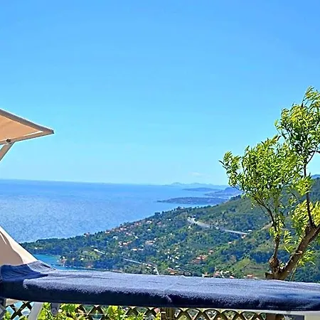 La Riserva Di Castel D'appio- Charme & Relax Ξενοδοχείο 3*