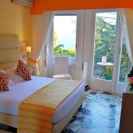 Ξενοδοχείο La Riserva Di Castel D'appio- Charme & Relax 3*