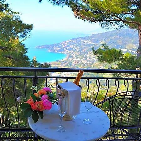La Riserva Di Castel D'appio- Charme & Relax