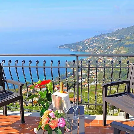 La Riserva Di Castel D'appio- Charme & Relax Βεντιμίλια