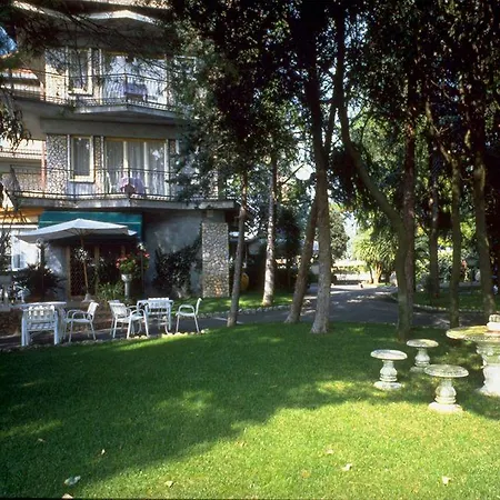 La Riserva Di Castel D'appio- Charme & Relax 3* Βεντιμίλια