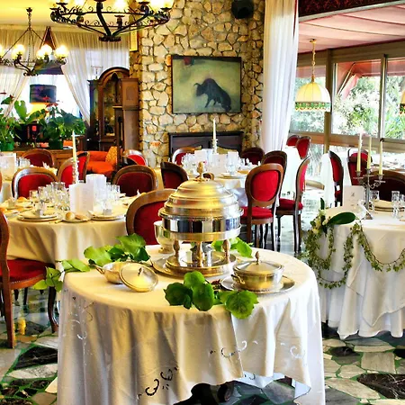 La Riserva Di Castel D'appio- Charme & Relax Hotel