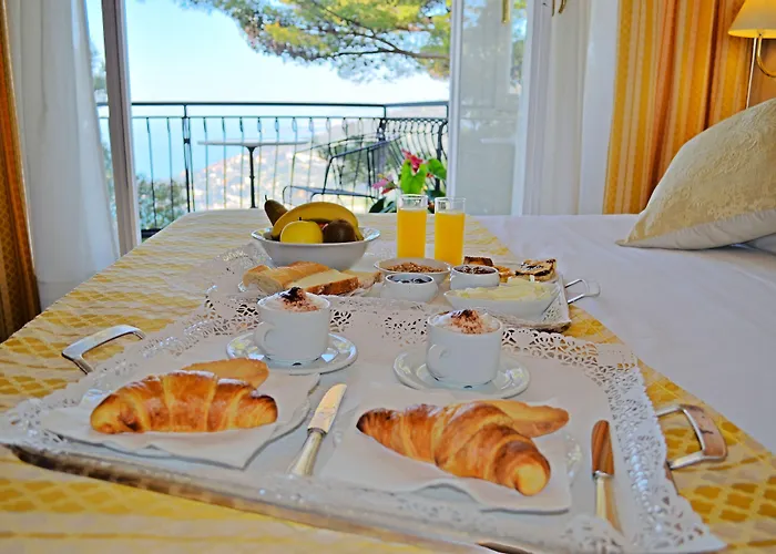 La Riserva Di Castel D'appio- Charme & Relax Hotel 3*